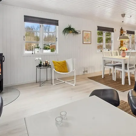Hubertina - 30km From The Sea By Interhome Nyaraló *